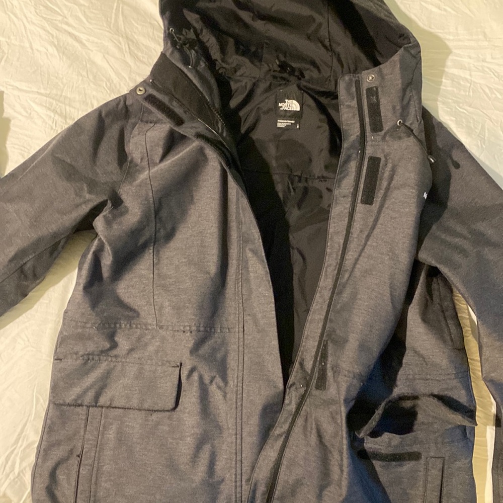 north face size L heavy duty coat